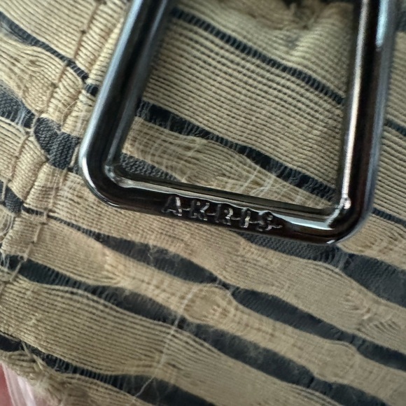 Akris jacket 6 - Picture 6 of 15